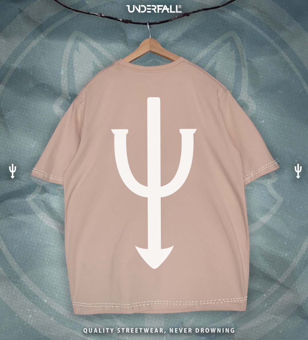 camiseta / UF basic cream