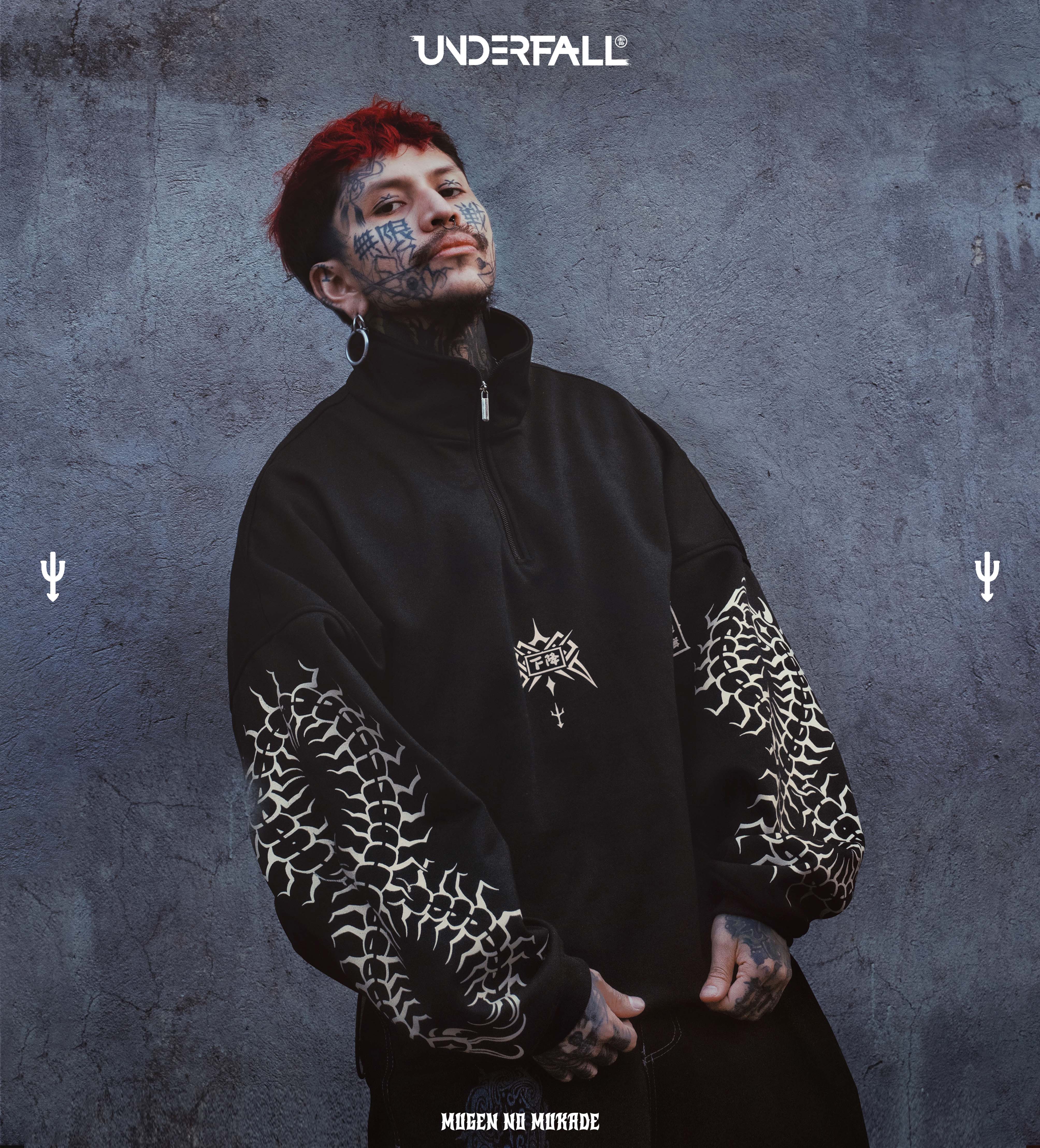 TURTLE NECK ZIP / OMEN