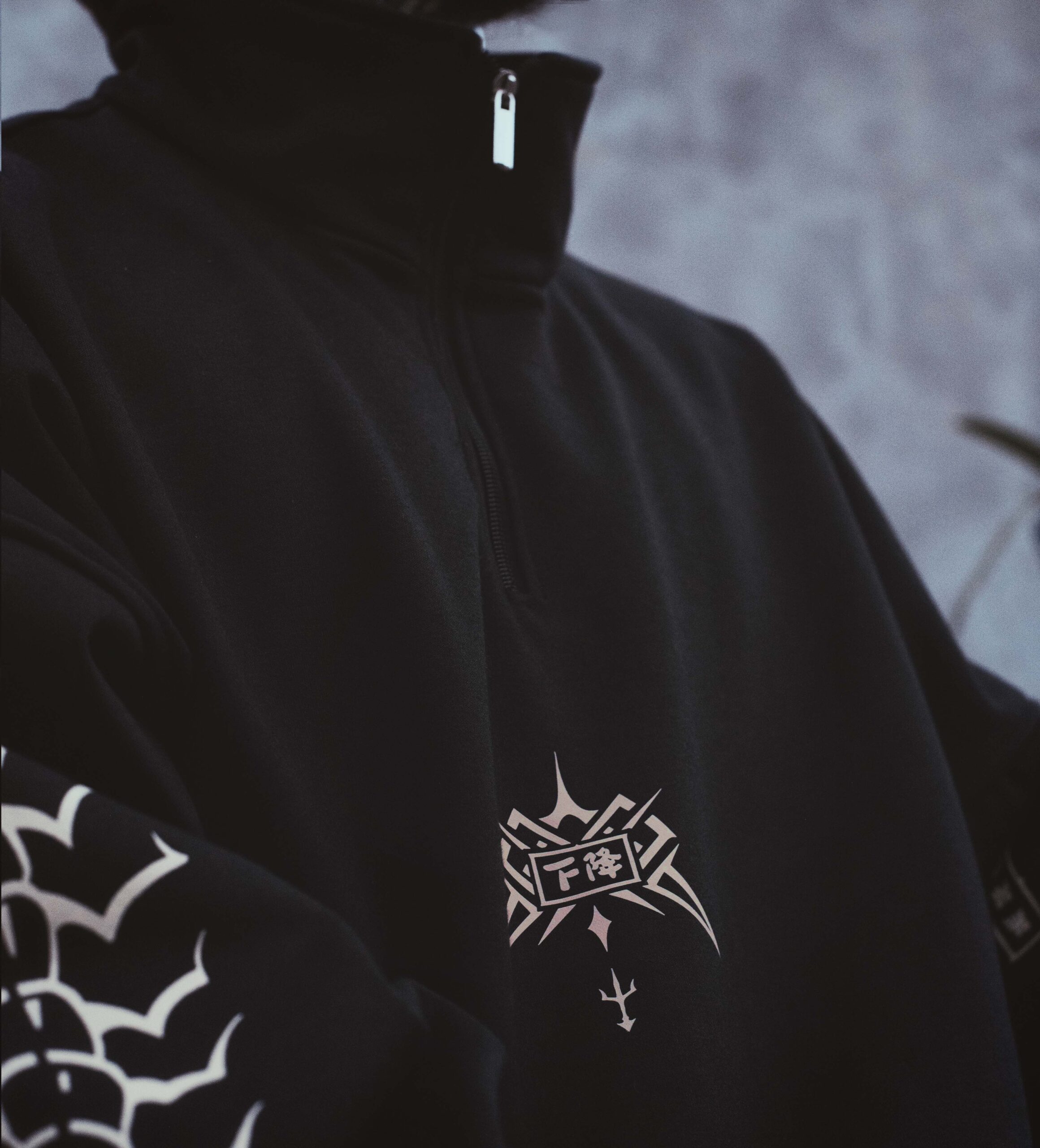 TURTLE NECK HEAVY / OMEN (PRE VENTA) - Imagen 3