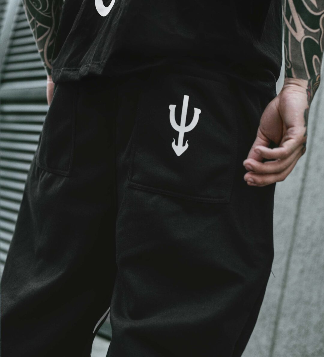 SWEATPANTS / IGNITE