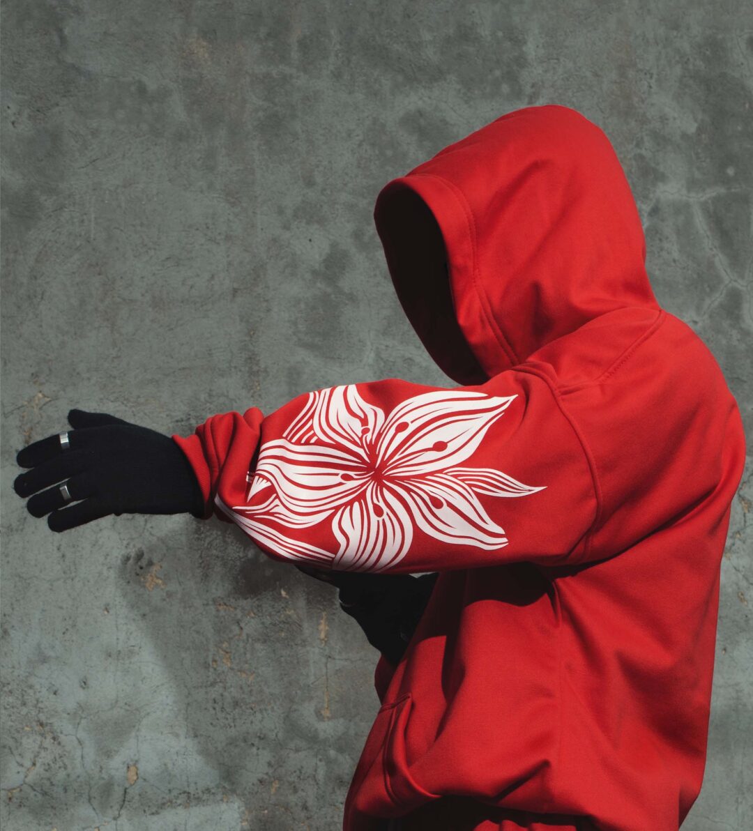 Hoodie / RED BLOOM