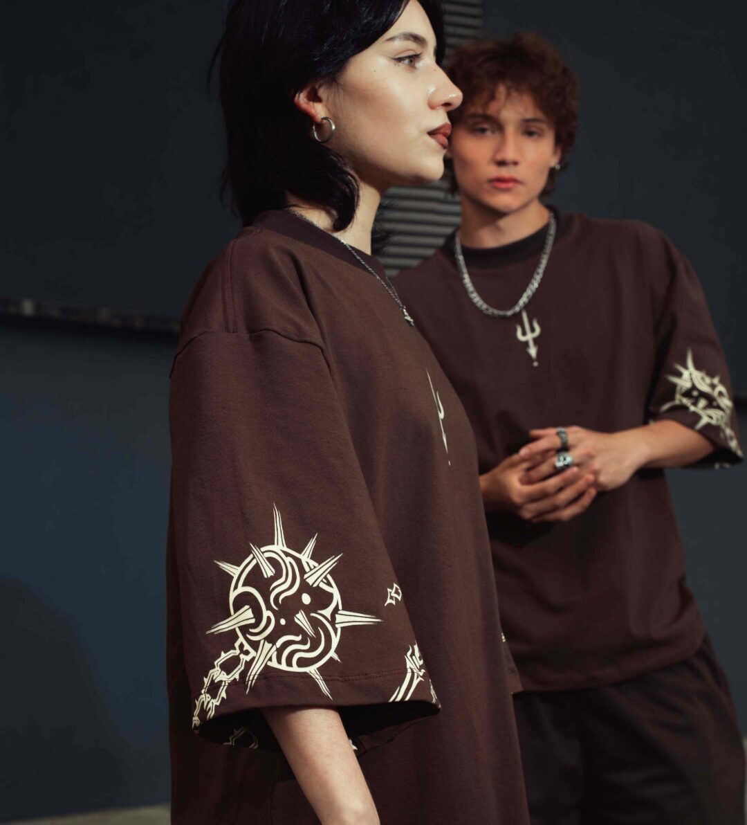 Camiseta / Unchained